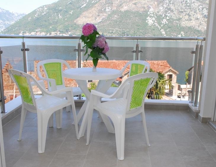 Trosobni apartman (balkon 1)